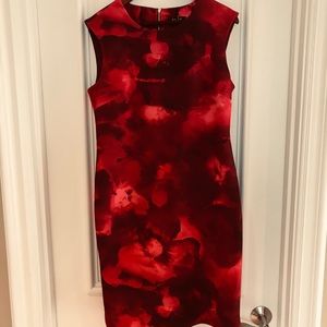 Great dress for day or night.